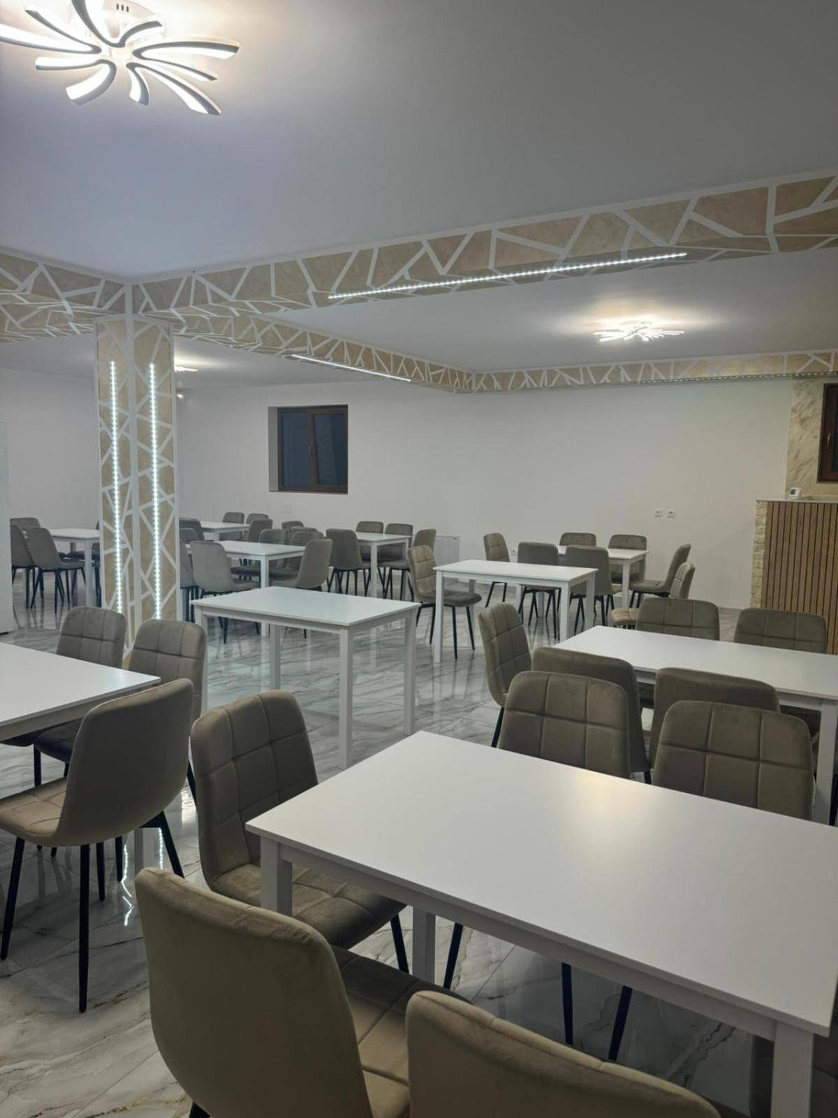 Popasul Din Vale Hotel Moisei Ngoại thất bức ảnh